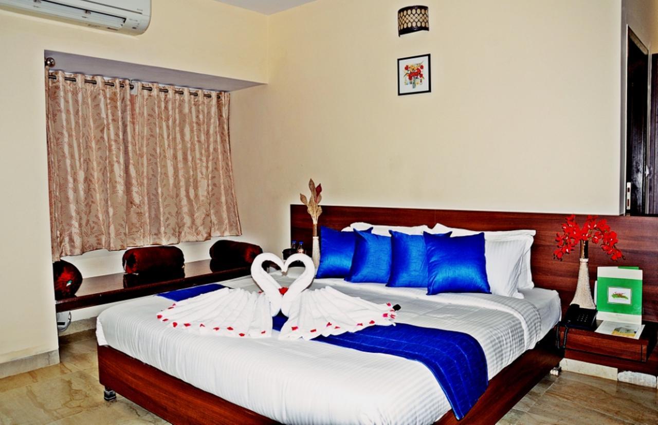 Hotel Mookambika Palace Kolluru Eksteriør bilde